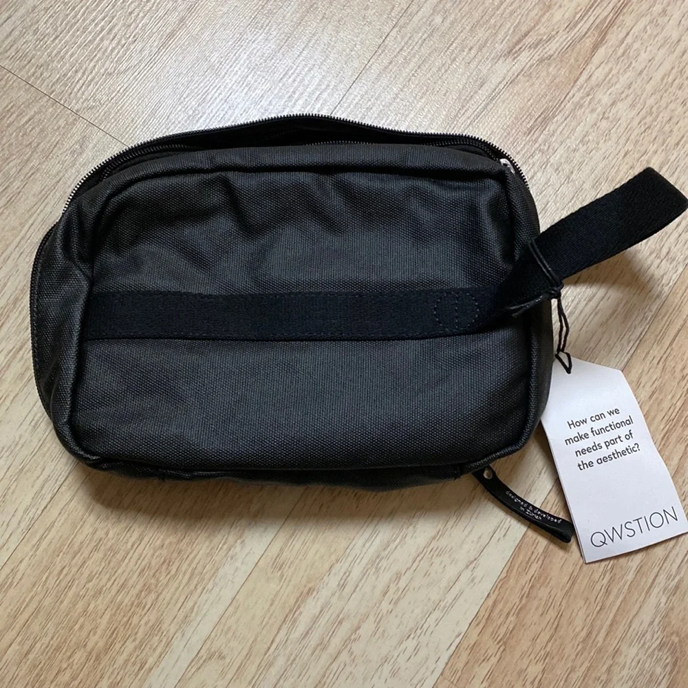 NWT QWSTION Toiletry Kit - Organic Jet Black